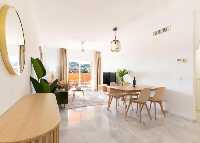 Holiday Apartment Marbella アパート マルベーリャ